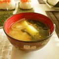 tink☆'s cooksnap of when they made ジャガイモ・玉葱・わかめの具沢山お味噌汁.
