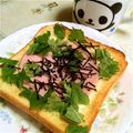 KUMI KUMI's cooksnap of when they made わさび香る❀ハムチーズさっぱり和トースト.