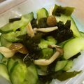 kana叶's cooksnap of when they made 即席！きゅうり、ワカメ、しめじの酢の物.