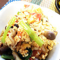genz's cooksnap of when they made トマ卵しめじ簡単炒め.