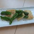 きらり流れ星's cooksnap of when they made 油揚げ゜+｡ししとう焼き.