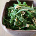 すみごん's cooksnap of when they made 簡単副菜☆絹さやの卵とじ.