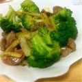 MofeMofee's cooksnap of when they made ブロッコリーと砂肝のにんにく炒め.