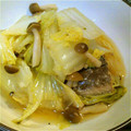 tomomani's cooksnap of when they made 簡単すぎる！サバ缶と白菜の炊いたん.