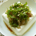 Satoco❋'s cooksnap of when they made 簡単☆シソとミョウガの変わり冷奴.
