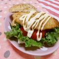 赤い電話's cooksnap of when they made ☆フィッシュバーガー☆.