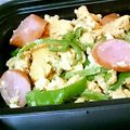 mataeeee's cooksnap of when they made ﾋﾟｰﾏﾝとｳｲﾝﾅｰの卵炒め★お弁当用.