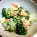 nanasworld's cooksnap of when they made 定番お惣菜 ブロッコリーとエビのサラダ.
