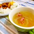 Marrietty's cooksnap of when they made 母の味♪ベーコンと玉ねぎのスープ.