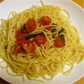 tetteru's cooksnap of when they made ミニトマトとバジルの冷製パスタ.