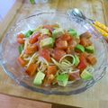 Yutanpo358's cooksnap of when they made サーモンとアボカドとトマトの冷製パスタ.