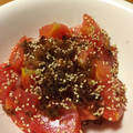 ちょみ☆☆'s cooksnap of when they made 鰹節佃煮と梅とトマトのめんつゆ和え.