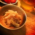 MaOMaORooM's cooksnap of when they made 調味料1:1:1:1えのきと玉葱の甘辛煮.