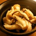 BiwacoJune's cooksnap of when they made ぶなピーと塩昆布のごま和え.
