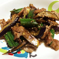 ゆーかーぶぅ's cooksnap of when they made 簡単！豚肉となすとオクラ和え★.