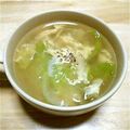 yuri18's cooksnap of when they made 早くて簡単！レタスと卵の中華スープ.