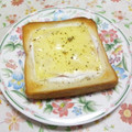 まっちー食堂's cooksnap of when they made とろとろヨーグルトマヨのハムチトースト.