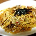 しーしゃお's cooksnap of when they made 舞茸とベーコンのバター醤油和風パスタ.