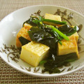 簡単手抜きママ's cooksnap of when they made ヘルシー海藻♪わかめと厚揚げの中華風炒め.