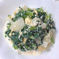 RoomA's cooksnap of when they made 小松菜と玉子のマヨごま和え.