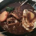 お腹がポニョ's cooksnap of when they made 土鍋で演出☆煮込みハンバーグ.