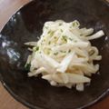 noamanma's cooksnap of when they made マヨレモンペッパーで♡大根サラダ.
