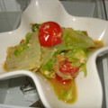お料理勉強中's cooksnap of when they made レタスとトマトの卵炒め.