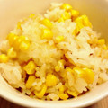 ♪かおたん♪'s cooksnap of when they made とうもろこしご飯のおむすび.