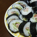 kisaragicats's cooksnap of when they made 子供のためのハム巻き寿司.