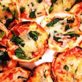 あたんぴ's cooksnap of when they made 餃子の皮でミニピザ.