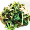 natsuko331's cooksnap of when they made 空芯菜とシメジ炒め.
