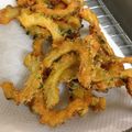 ☆★☆ひー☆★☆'s cooksnap of when they made 唐揚げ粉で☆ゴーヤチップス.