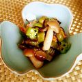 eritokage's cooksnap of when they made 【冷蔵庫掃除】オクラとしめじの梅昆布和え.