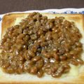 haneken's cooksnap of when they made 朝からしっかり！ツナ納豆チーズトースト☆.