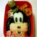 ミスズ３'s cooksnap of when they made キャラ弁　グーフィー.