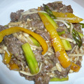 monemaruku's cooksnap of when they made 牛肉とｱｽﾊﾟﾗのｵｲｽﾀｰｿｰｽ炒め.