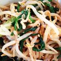 urarara's cooksnap of when they made ニラとモヤシのナムル.