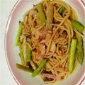 ＲＩＥ45's cooksnap of when they made 簡単うまうまアスパラとベーコンのパスタ♪.