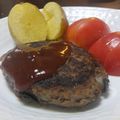 ちびほっぺ's cooksnap of when they made 簡単!!やわらかハンバーグ.
