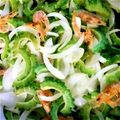 りあしりゅママ's cooksnap of when they made 調味料二つだけ！ゴーヤと海老の旨塩麹炒め.