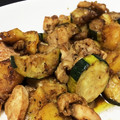 おかちめんこ2511's cooksnap of when they made ズッキーニと豚肉とポテトのうまうま炒め.
