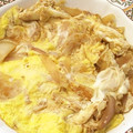 ヌーシ's cooksnap of when they made あと一品に。玉ねぎの甘辛卵とじ.