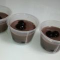 yukihecco's cooksnap of when they made 黒豆のブランマンジェ風♪.