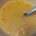 yuchinori's cooksnap of when they made 簡単　たまご入りコーンスープ.