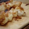 ateliers's cooksnap of when they made お餅消費レシピ！☆お餅ピザ春巻き☆.