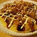 PUGｓ's cooksnap of when they made フライパンで作る餅とチーズのお好み焼き.
