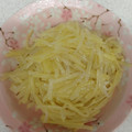 まいプー's cooksnap of when they made 千切りじゃがいもとベーコンの炒め物.