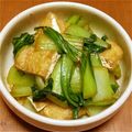 yuurii_'s cooksnap of when they made チンゲン菜と油揚げの炒め物.