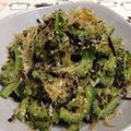 ひなちゃん2号's cooksnap of when they made あと一品に!!ゴーヤの塩こんぶ和え.