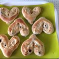 ひろ0719's cooksnap of when they made 薄力粉でレーズンパン.